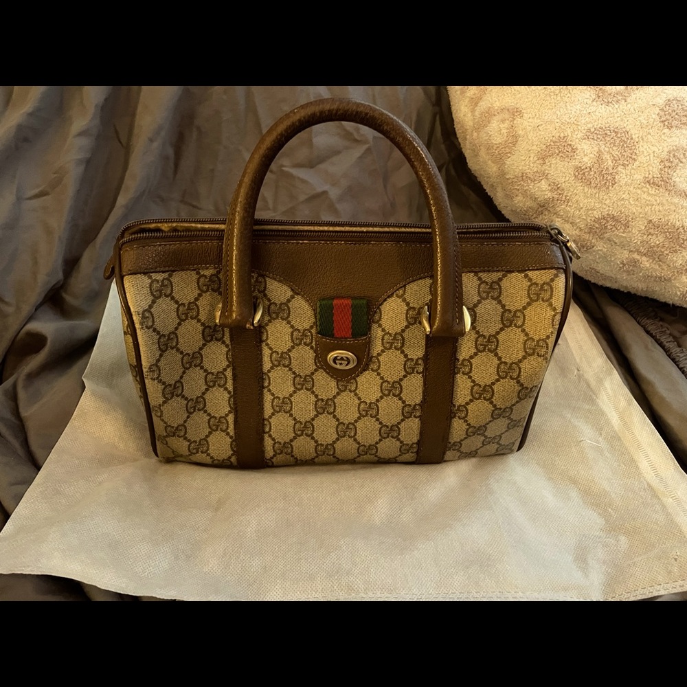 Authentic Gucci Boston bag